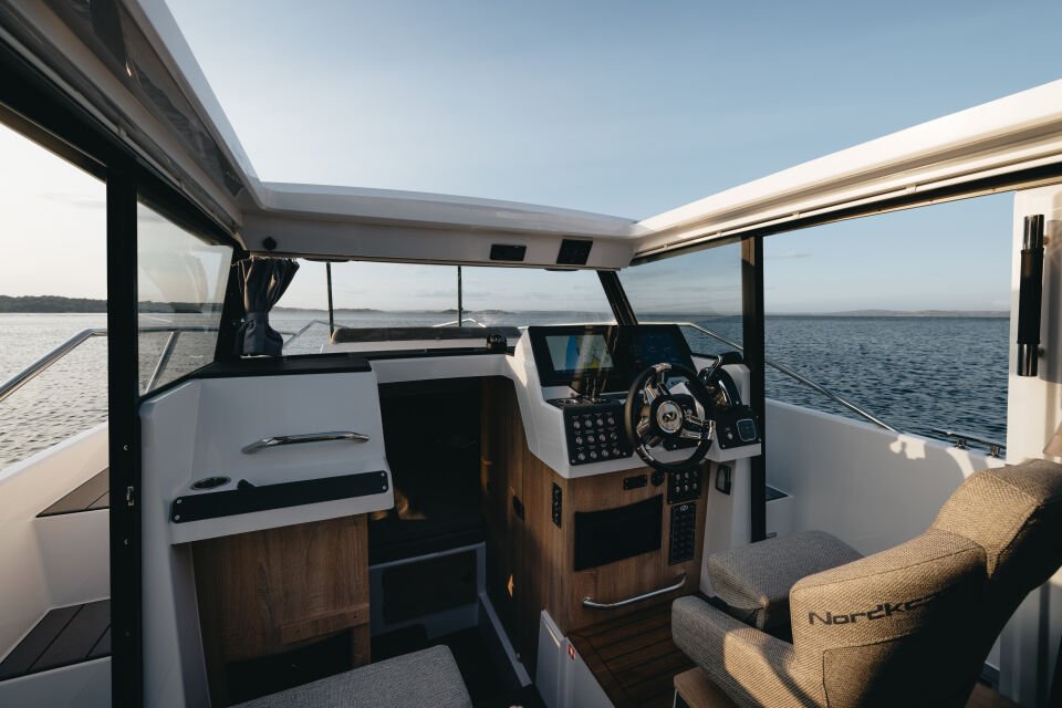 NORDKAPP COUPE 830