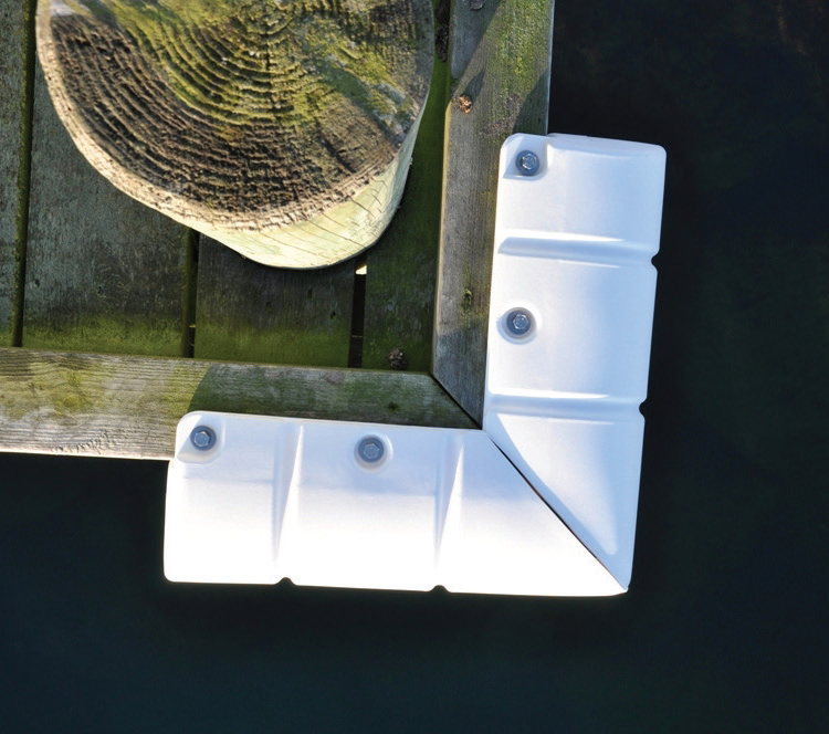 İskele Kenarlı Usturmaça